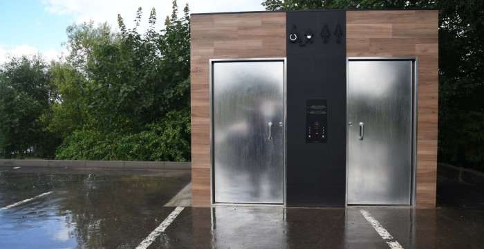 Trakuose pastatyti du modernūs viešieji tualetai