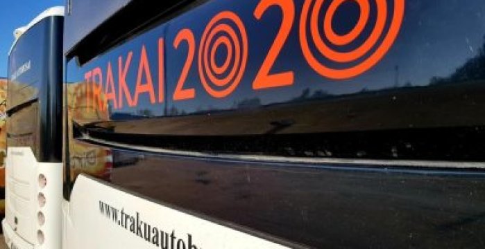 UAB „Trakų autobusai“ išnuomoja dalį autobusų stovėjimo aikštelės 