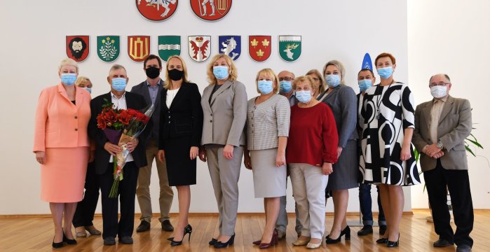 Jubiliejaus proga pasveikintas ilgametis tarybos narys, buvęs vicemeras H. Jankovskis   