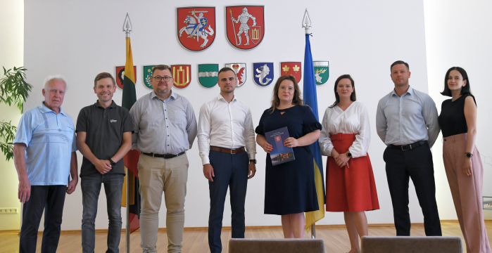 Padėkota verslo atstovams už pagalbą ukrainiečiams