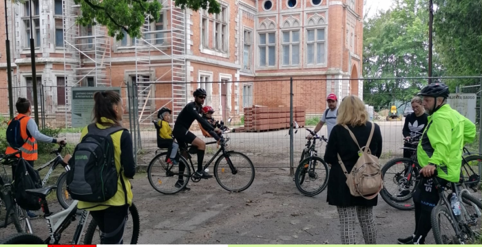 Trakų krašto vietos veiklos grupė organizuoja dviračių žygį „Nuo dvaro prie dvaro “! Kviečiame...