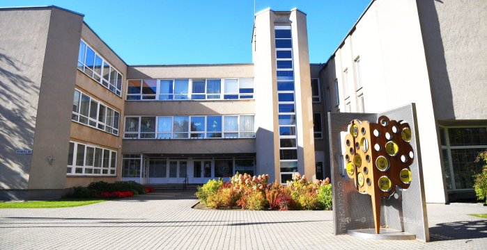 Pranešimas dėl daugiabučio namo Akmenos g. 37, Jovariškių k., Trakų r. sav., administratoriaus...