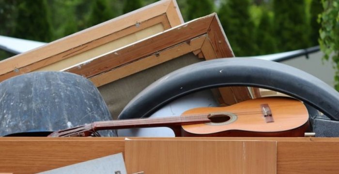 Trakuose bus surenkamos stambiagabaritės atliekos