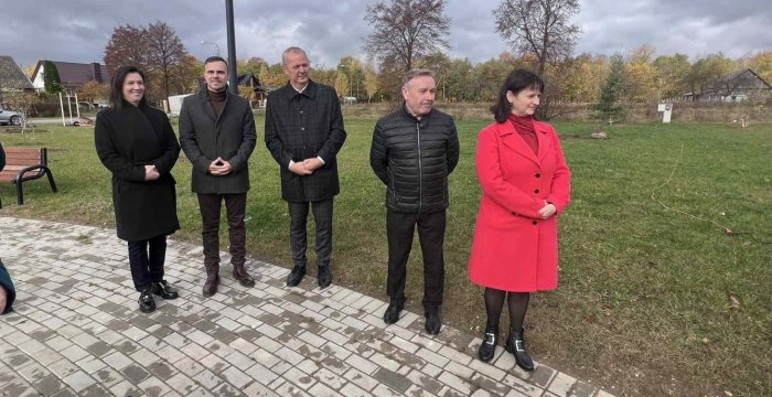 Senuosiuose Trakuose žaliuos naujas parkas