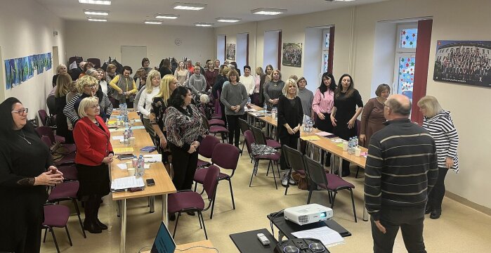 Pradinio ugdymo mokytojai  gilinosi į atnaujinto ugdymo turinio programas