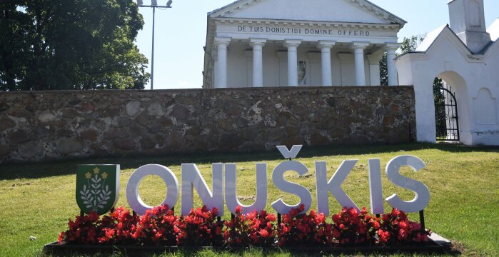 Gražėja Onuškio miestelis, gerėja keliai ir susiekimas
