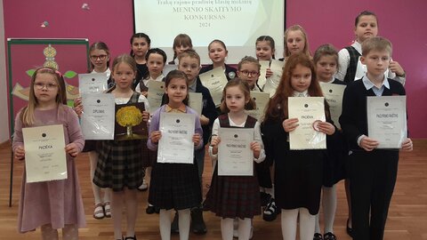 Trakų rajono pradinių klasių mokinių meninio skaitymo konkursas – šventė visiems  