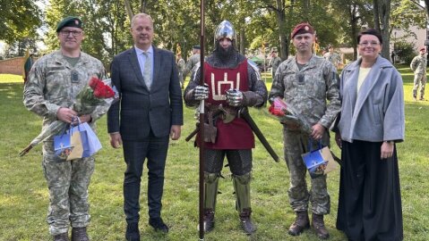 Trakuose iškilminga puskarininkio pasikeitimo ceremonija